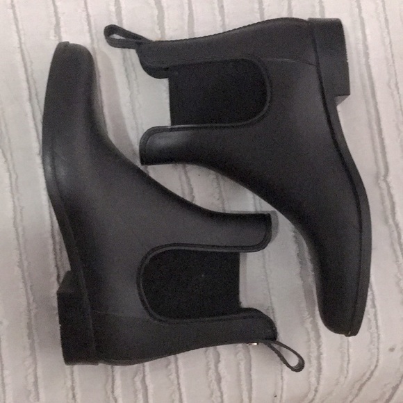 Sam Edelman Shoes - Rain boots